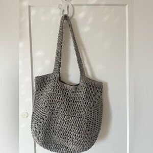 NWOT Zara Gray woven shopper tote shoulder bag - light weight beach shopper tote